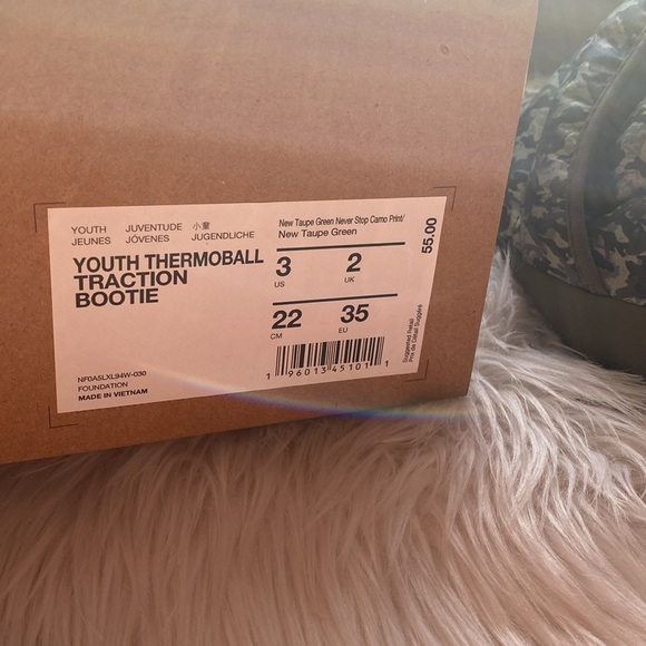 SALE!! ❄️ NORTH FACE Thermoball Traction Bootie Camo size 3 - Picture 9 of 10